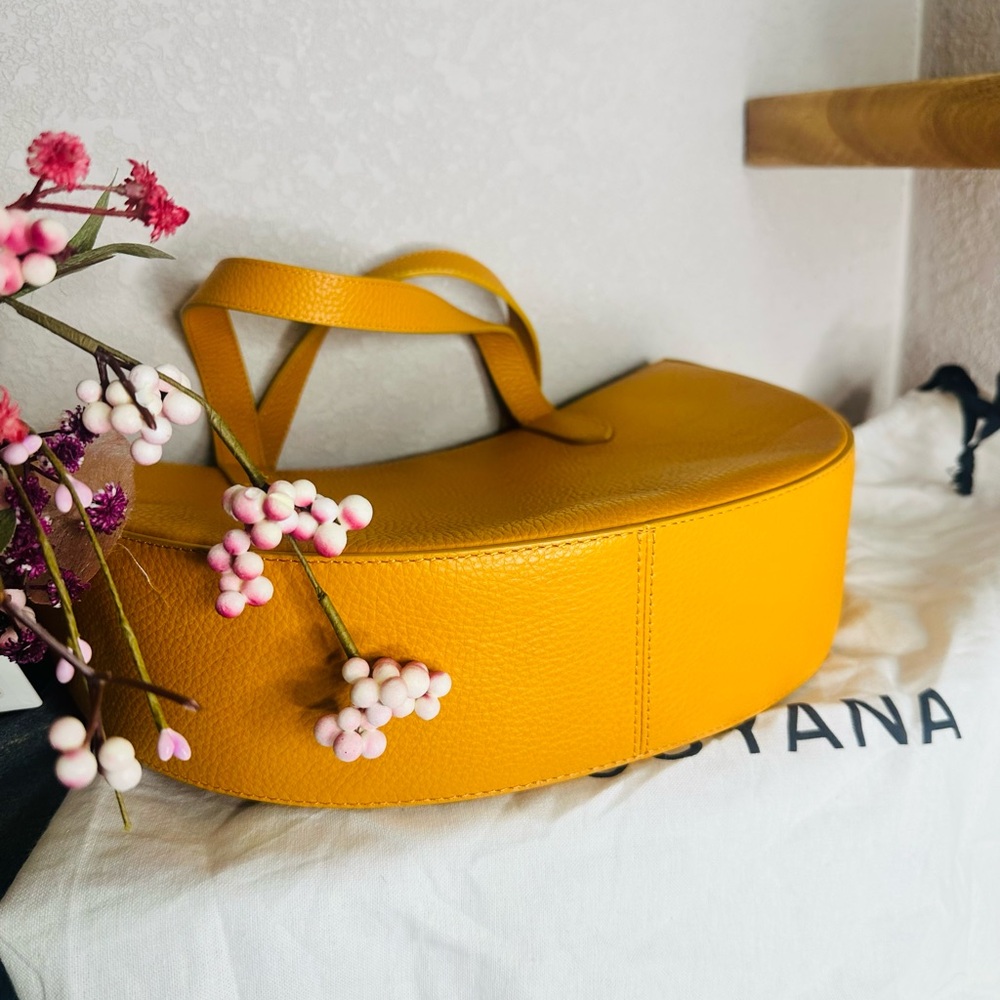 Cuyana Semi-Circle Leather Shoulder Bag • Mango / Yellow - Picture 8 of 8